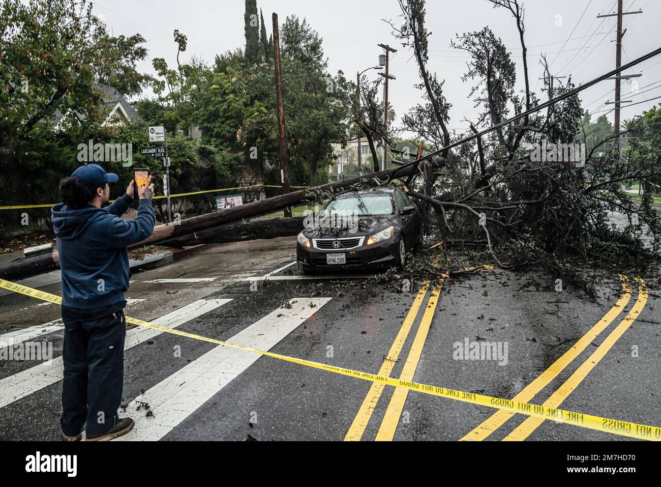 Los Angeles, USA. 09th Jan, 2023. Heavy rain fall from atmospheric river storms that form over