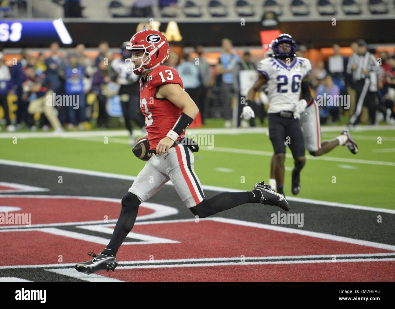 Inglewood, United States. 09th Jan, 2023. Georgia Bulldogs quarterback Stetson Bennett scores a touchdown in the first half against the TCU Horned Frogs at the 2023 NCAA College Football National Championship between Georgia and TCU at SoFi Stadium in Inglewood, California, on Monday, January 9, 2023. Photo by Mike Goulding/UPI Credit: UPI/Alamy Live News Stock Photo