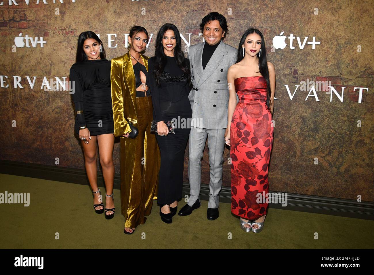 (L-R) Shivani Shyamalan, Ishana Shyamalan, Bhavna Vaswani, M. Night