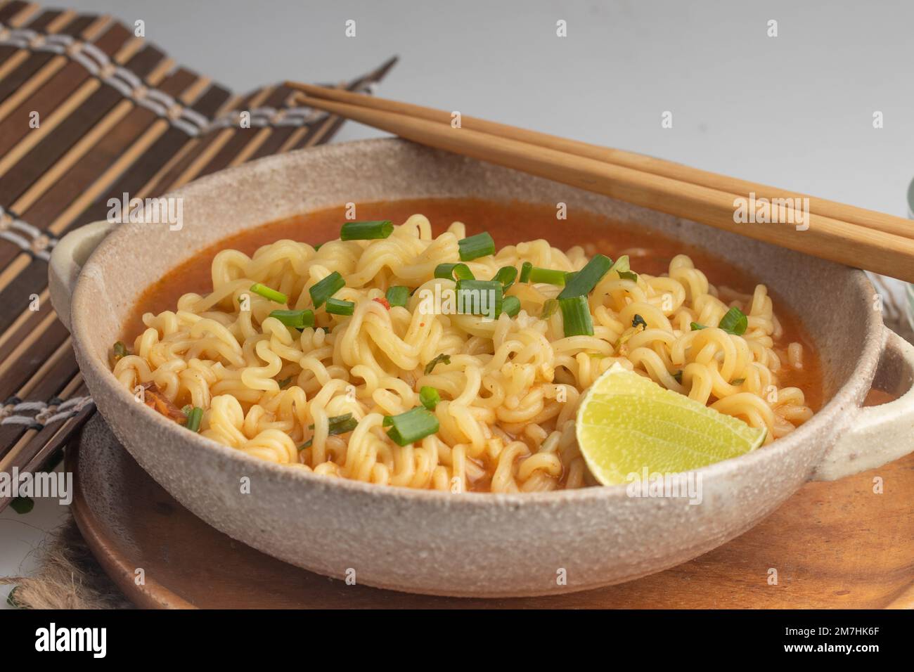 Spicy Korean instant noodles in a cup Stock Photo - Alamy