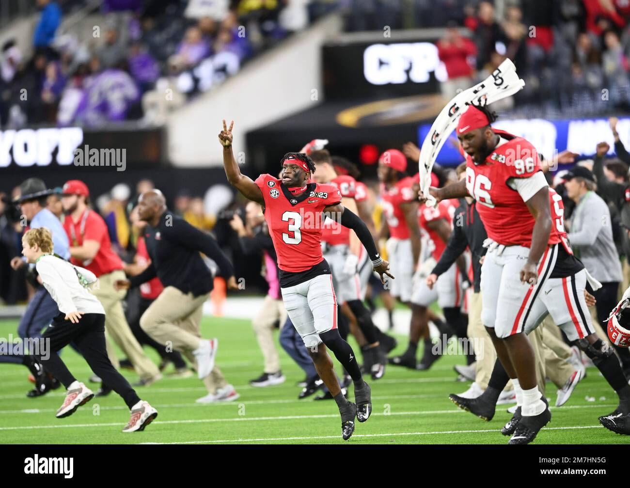 Inglewood, United States. 09th Jan, 2023. Georgia Bulldogs players celebrate after defeating the TCU Horned Frogs at the 2023 NCAA College Football National Championship between Georgia and TCU at SoFi Stadium in Inglewood, California, on Monday, January 9, 2023. Georgia defeated TCU 65-7. Photo by Mike Goulding/UPI Credit: UPI/Alamy Live News Stock Photo