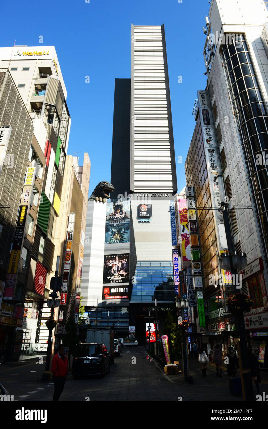 Toho cinemas in Kabukicho, Shinjuku, Tokyo, Japan Stock Photo - Alamy