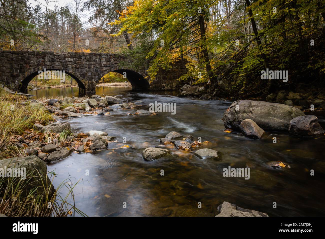 A beautiful shot of a flowing rocky river in Stokes State Forest in Sussex County, NJ Stock Photo