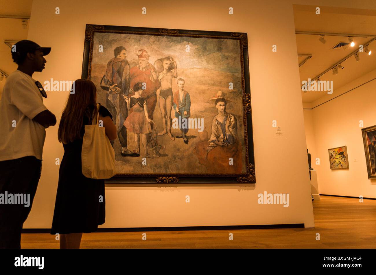 Picasso painting couple hi-res stock photography and images