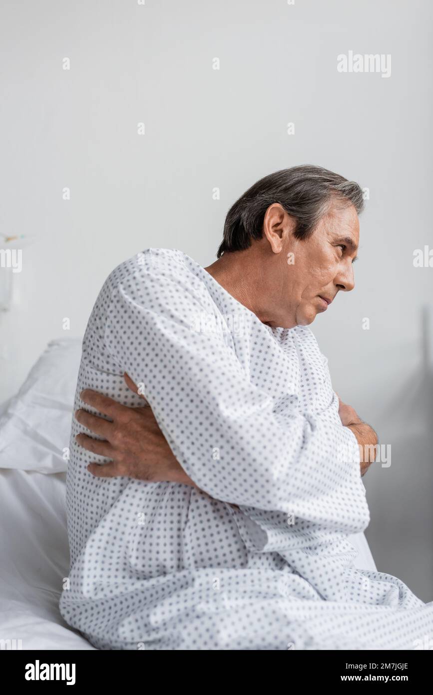Man hospital bed side hi-res stock photography and images - Alamy