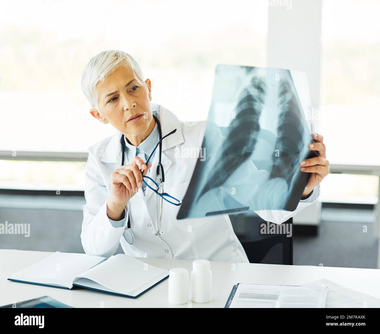 doctor hospital medical medicine health xray clinic healthcare radiology care diagnosis xray
