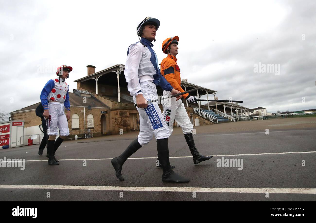 Doncaster racecourse 2023 flat hi-res stock photography and images - Alamy