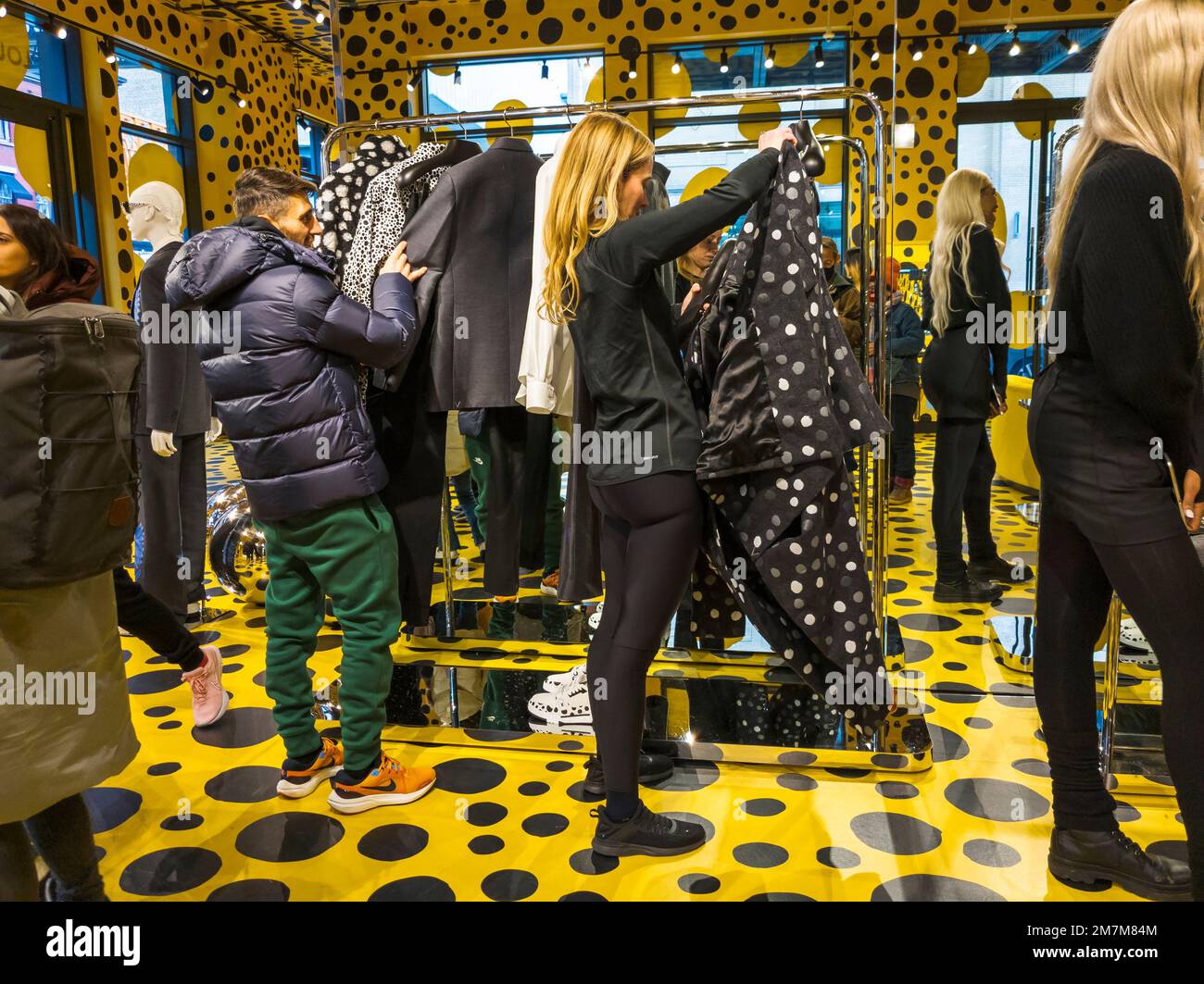 Crowds flock to the Louis Vuitton store in the Meatpacking District in New York on Saturday, January 7, 2023 to browse and buy clothing and accessories from the Yayoi Kusama collaboration with the brand.  (© Richard B. Levine) Stock Photo