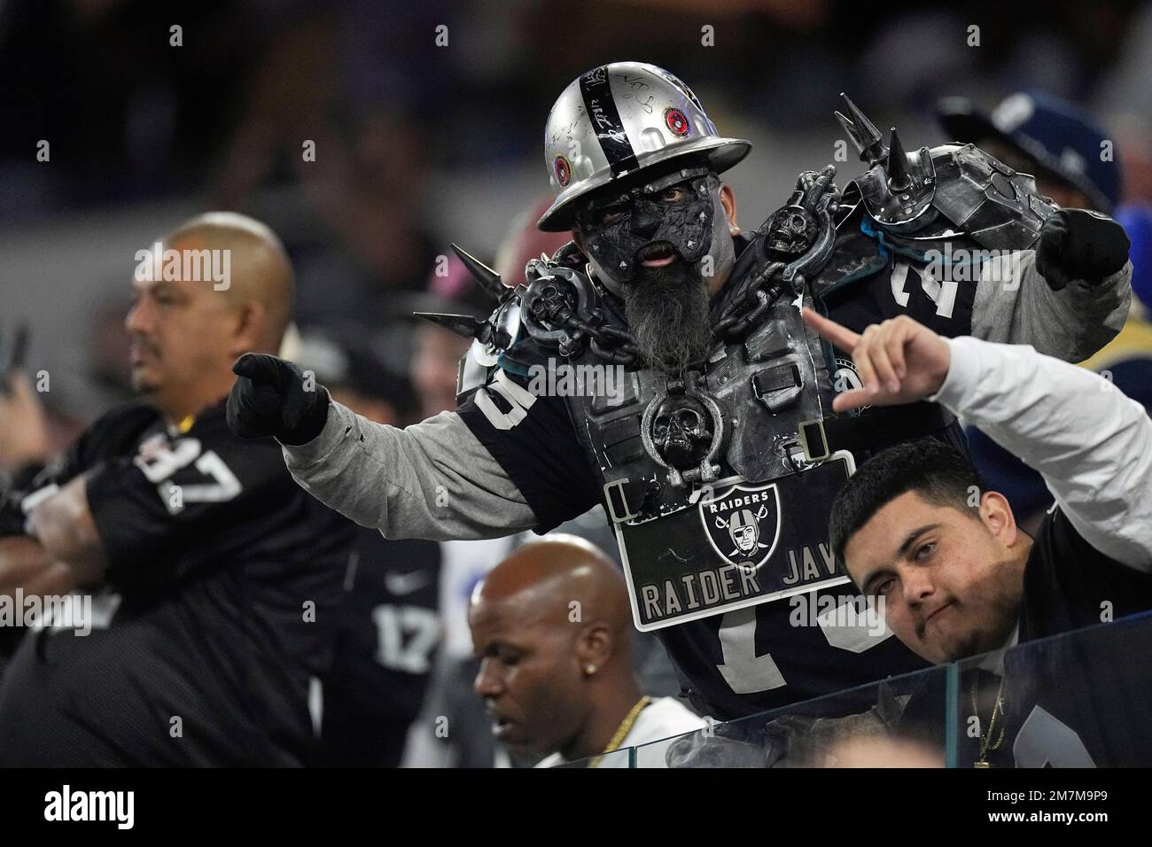 first raiders game 2022