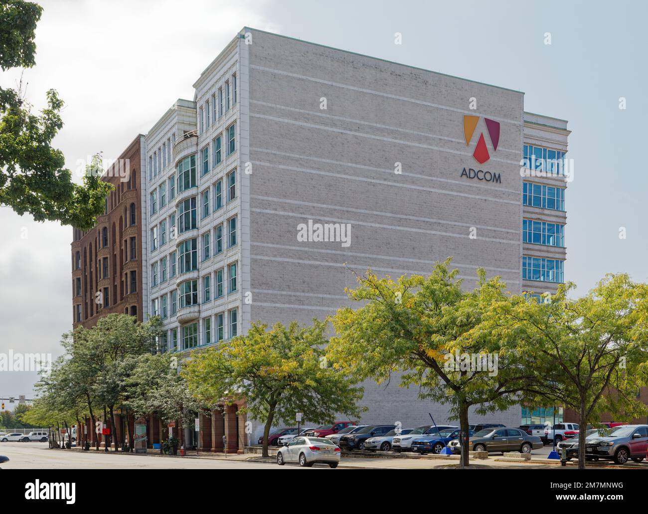 h&m 3100 howard avenue