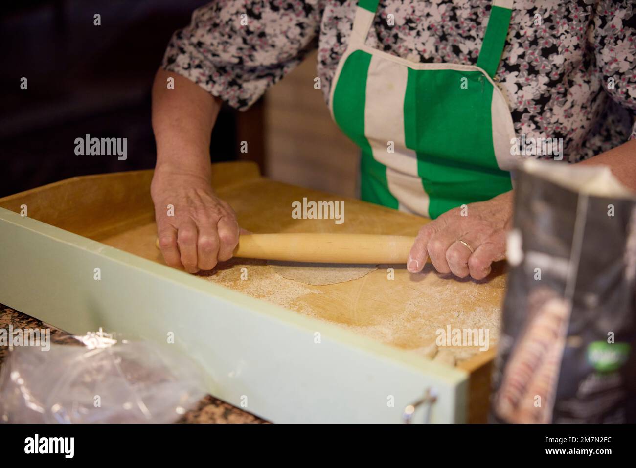 Finland, Karelian pierogi, bake, roll out Stock Photo