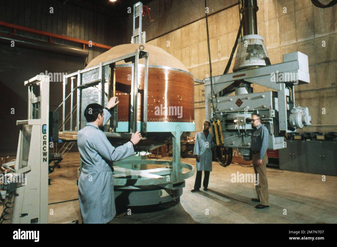 Technicians X-ray a United Technologies Chemical Systems Division 