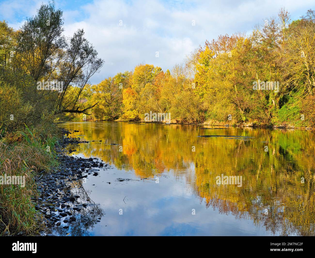 Lake edersee cycle route hi-res stock photography and images - Alamy