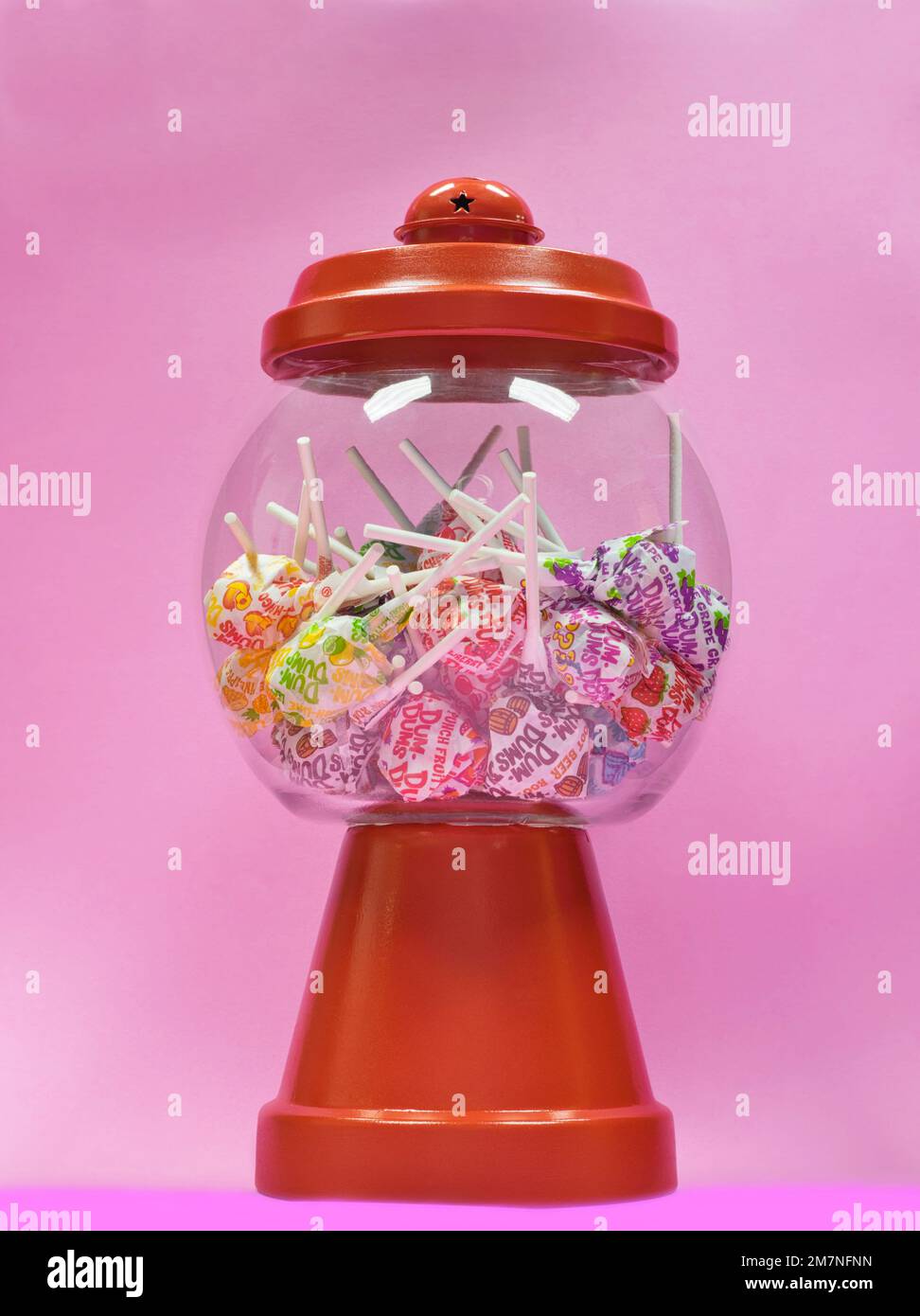 Dum dums candy hi-res stock photography and images - Alamy
