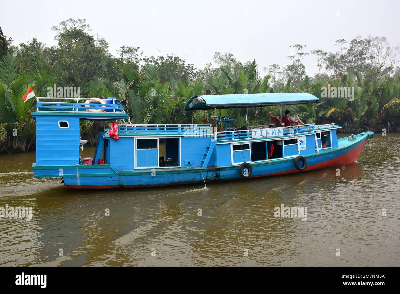 wooden klotok houseboat, Sekonyer River, swamp forest, Tanjung Puting