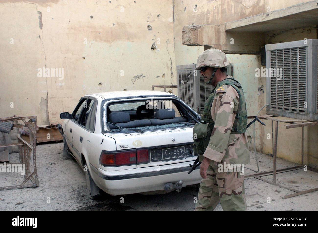 041112-M-0173F-007. Base: Fallujah State: Al Anbar Country: Iraq (IRQ) Stock Photo