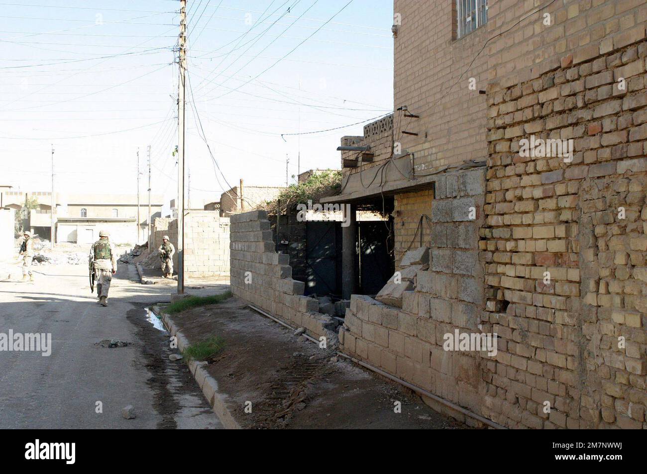 041113-M-0173F-021. Base: Fallujah State: Al Anbar Country: Iraq (IRQ) Stock Photo