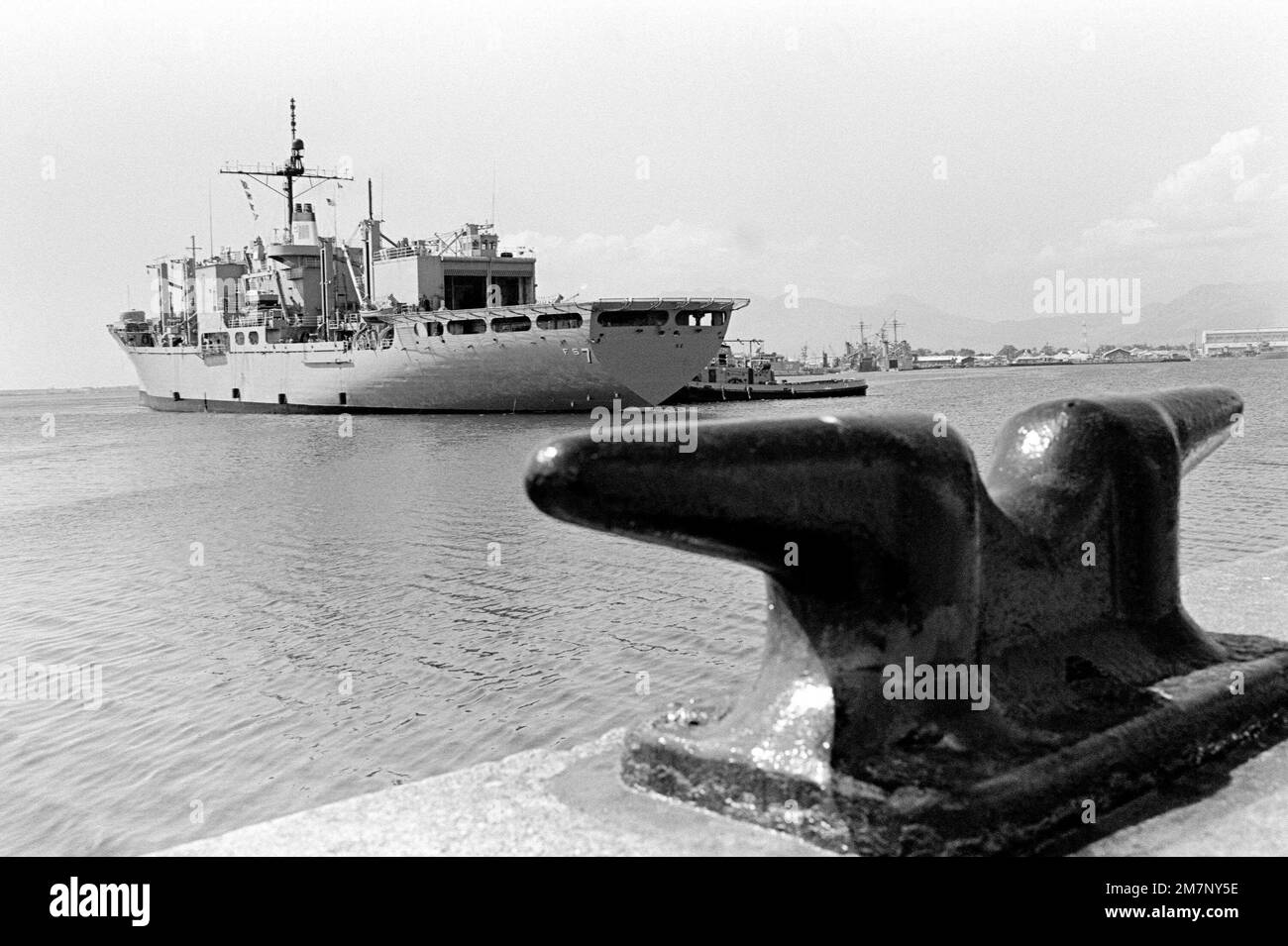 A port quarter view of the combat stores ship USS SAN JOSE (AFS 7) near the supply pier. Base: Naval Station, Subic Bay State: Luzon Country: Philippines (PHL) Stock Photo