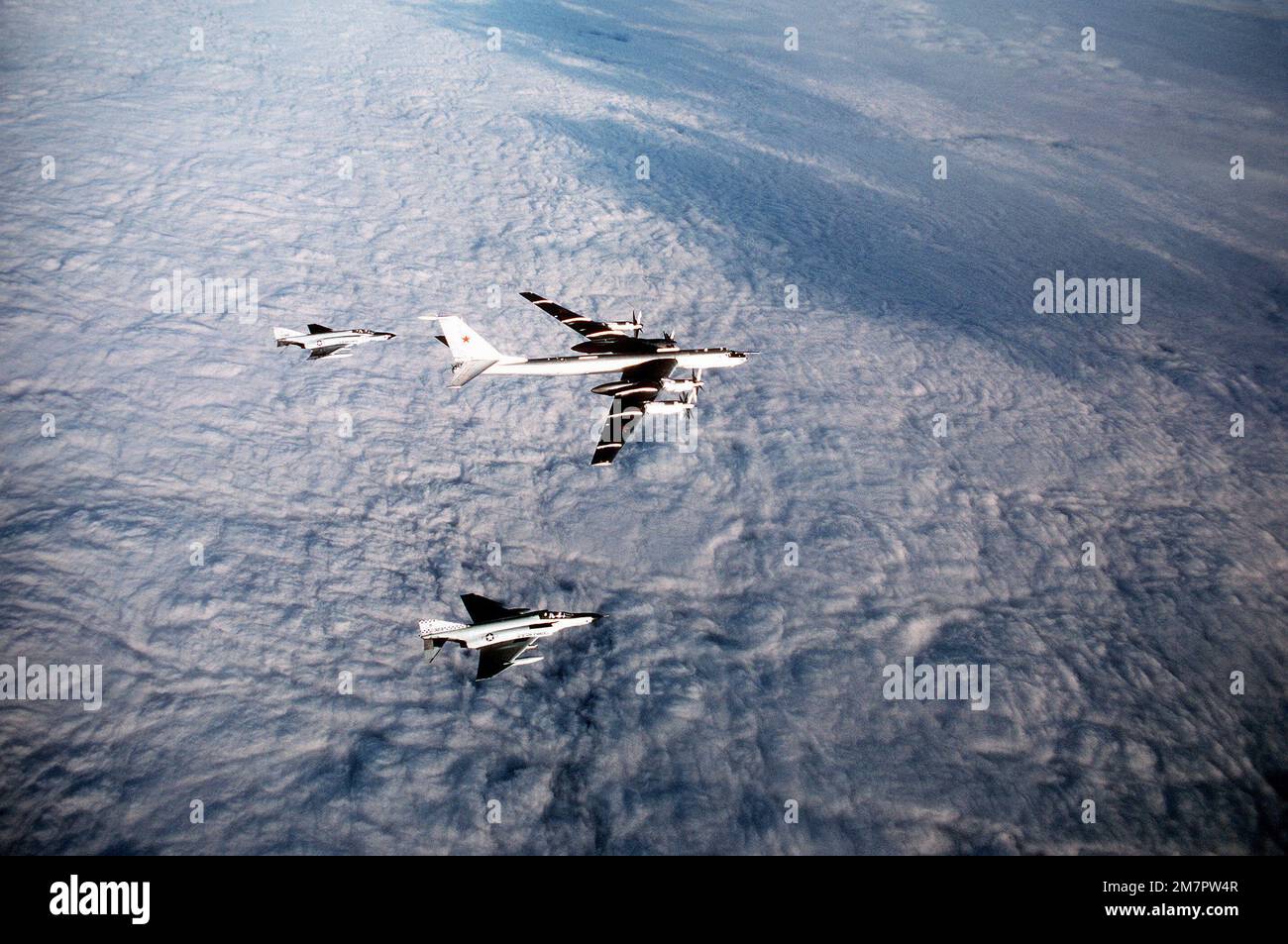 Right front view f 4 phantom hi-res stock photography and