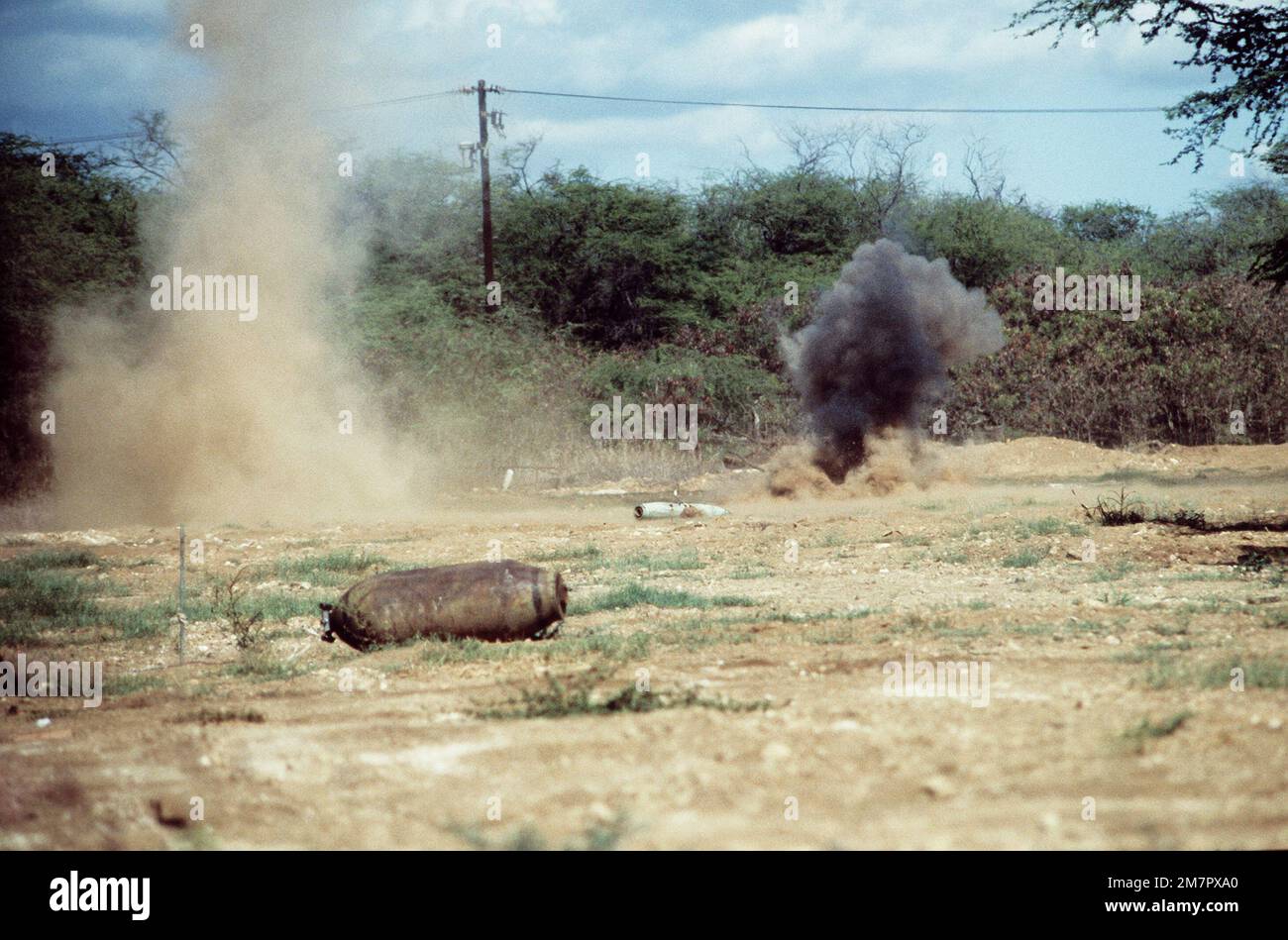 Readiness team hi hi-res stock photography and images - Alamy