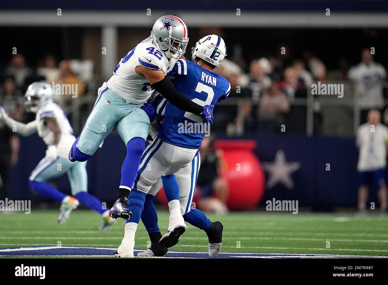 Dallas Cowboys linebacker Anthony Barr (42) runs to cut off the ball  carrier as he defends during an NFL wild-card football game against the  Tampa Bay Buccaneers, Monday, Jan. 16, 2023, in