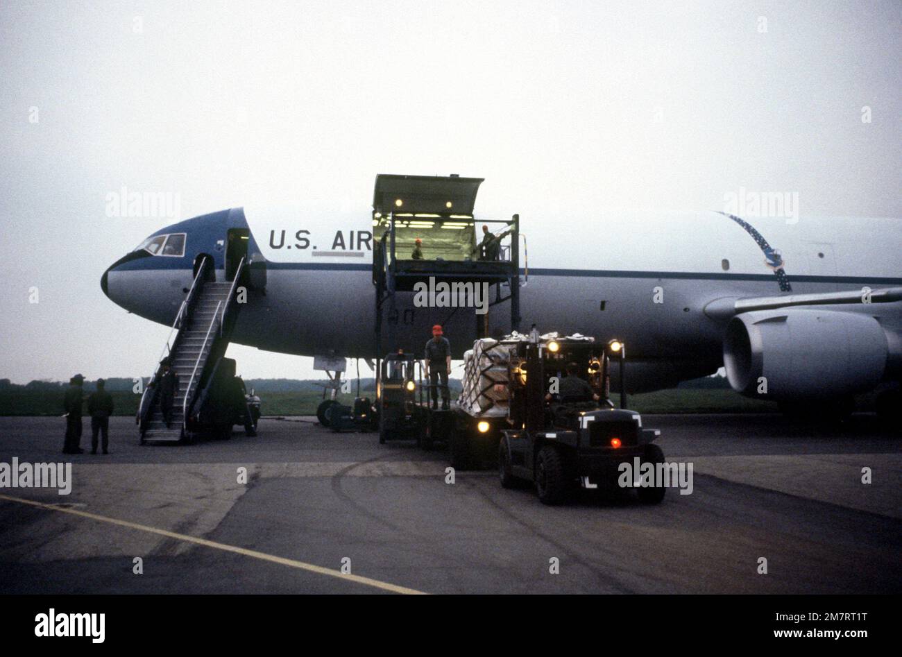 A left side view of a KC10 Extender aircraft with a Cochran loader
