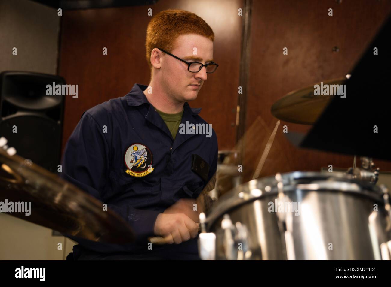 ATLANTIC OCEAN (May 12, 2022) – U.S. Marine Corps Lance Cpl. Jonathan Clay plays drums during the chapel’s band-practice aboard the Wasp-class amphibious assault ship USS Kearsarge (LHD 3), May 12, 2022. Kearsarge, flagship of the Kearsarge ARG/MEU team, is on a scheduled deployment under the command and control of Task Force 61/2 while operating in U.S. Sixth Fleet in support of U.S., Allied and partner interests in Europe and Africa. Stock Photo