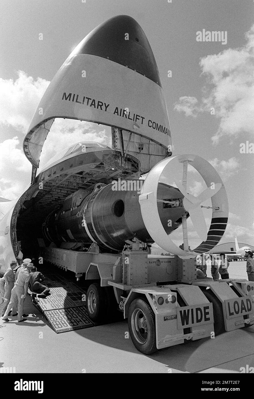 The trailer carrying the deep submergence rescue vehicle AVALON (DSRV2