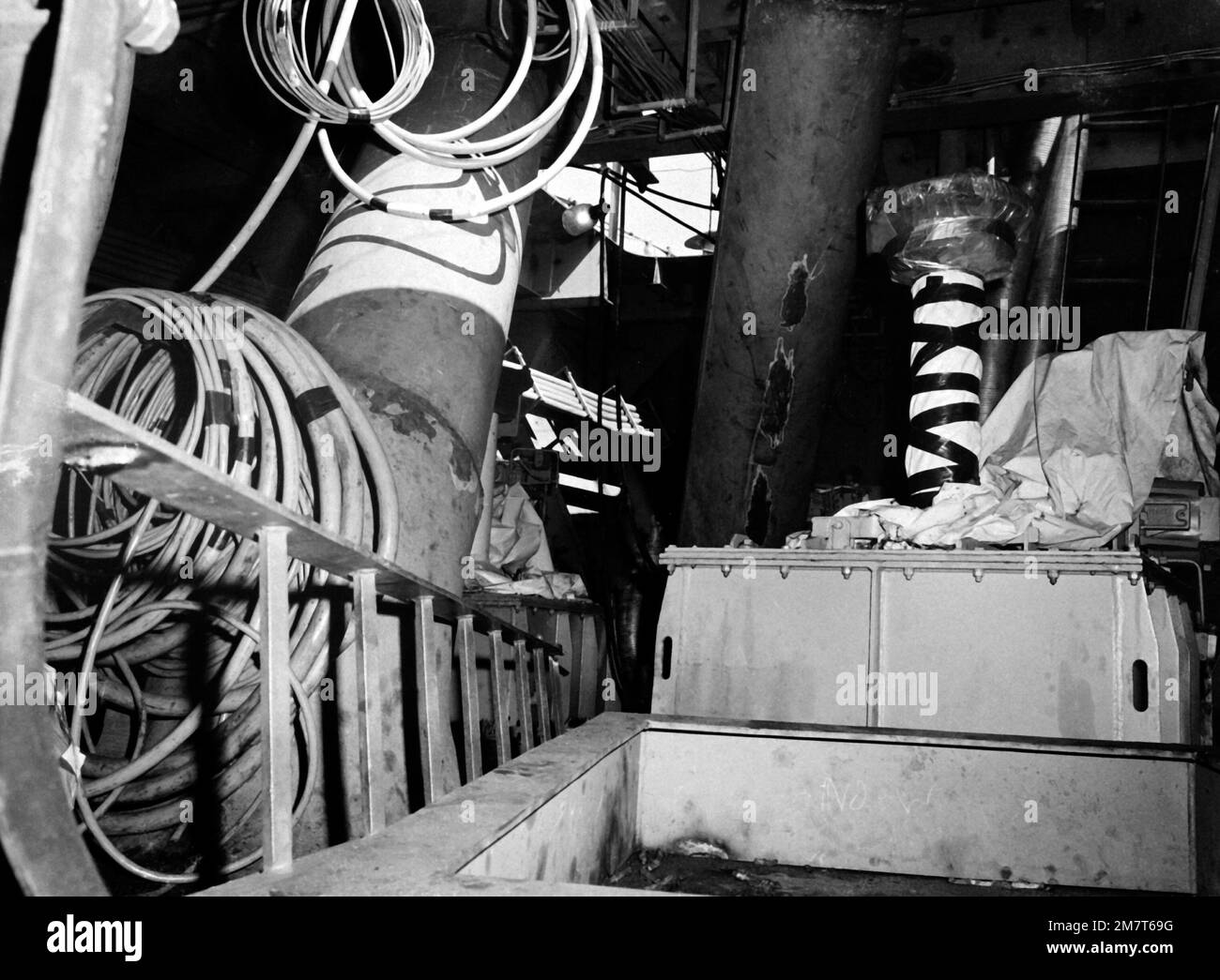 The anchor windlass room aboard the destroyer HAYLER (DD-997) at 40 percent completion. The ship is being built by Ingalls Shipbuilding. Base: Pascagoula State: Mississippi (MS) Country: United States Of America (USA) Stock Photo