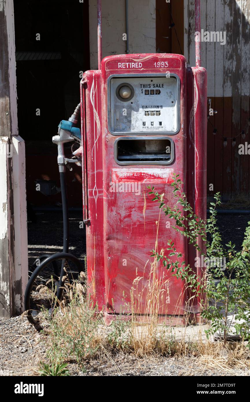 Gas pump at the closed Oravado Store along US 95 in Northern Nevada