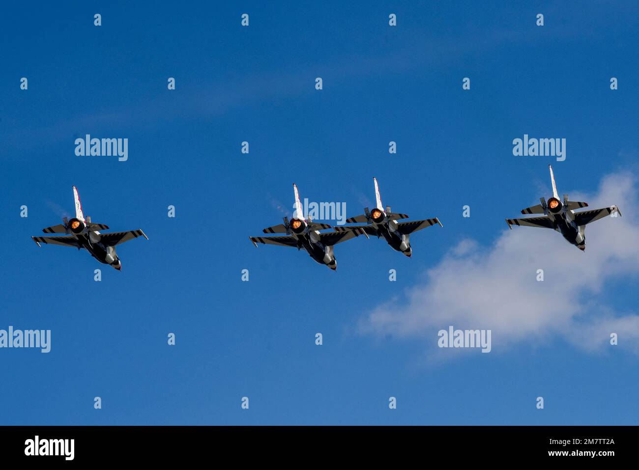 U.S. Air Force Thunderbirds come together at the premier for Skyfest
