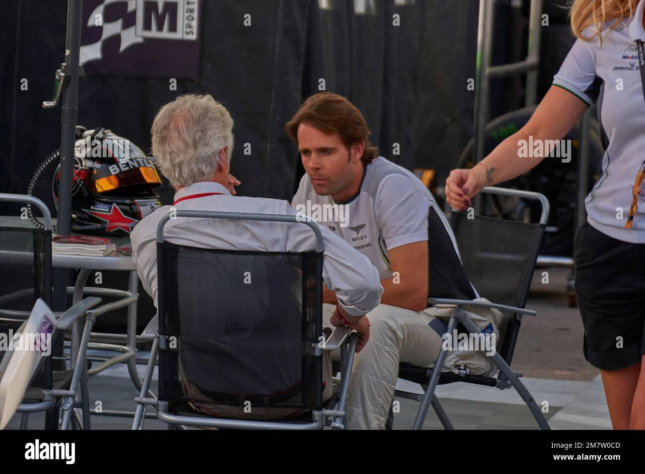 27.09.2019. Montmeló, Spain, Andy Soucek talking with Emilio de Villota in the paddock of the Blancpain GT in Montmelo Stock Photo