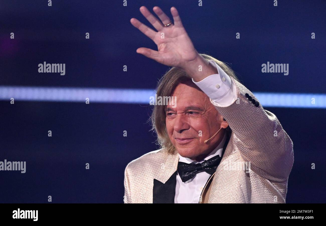Jürgen Rassi Leipzig, Germany. 22nd Oct, 2022. German pop singer Jürgen Drews is on ...