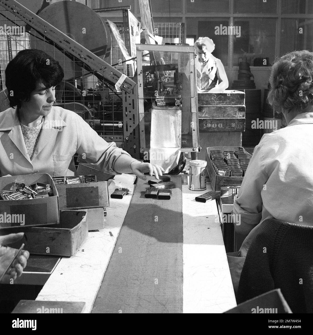 Hamilton paint brush factory hires stock photography and images Alamy