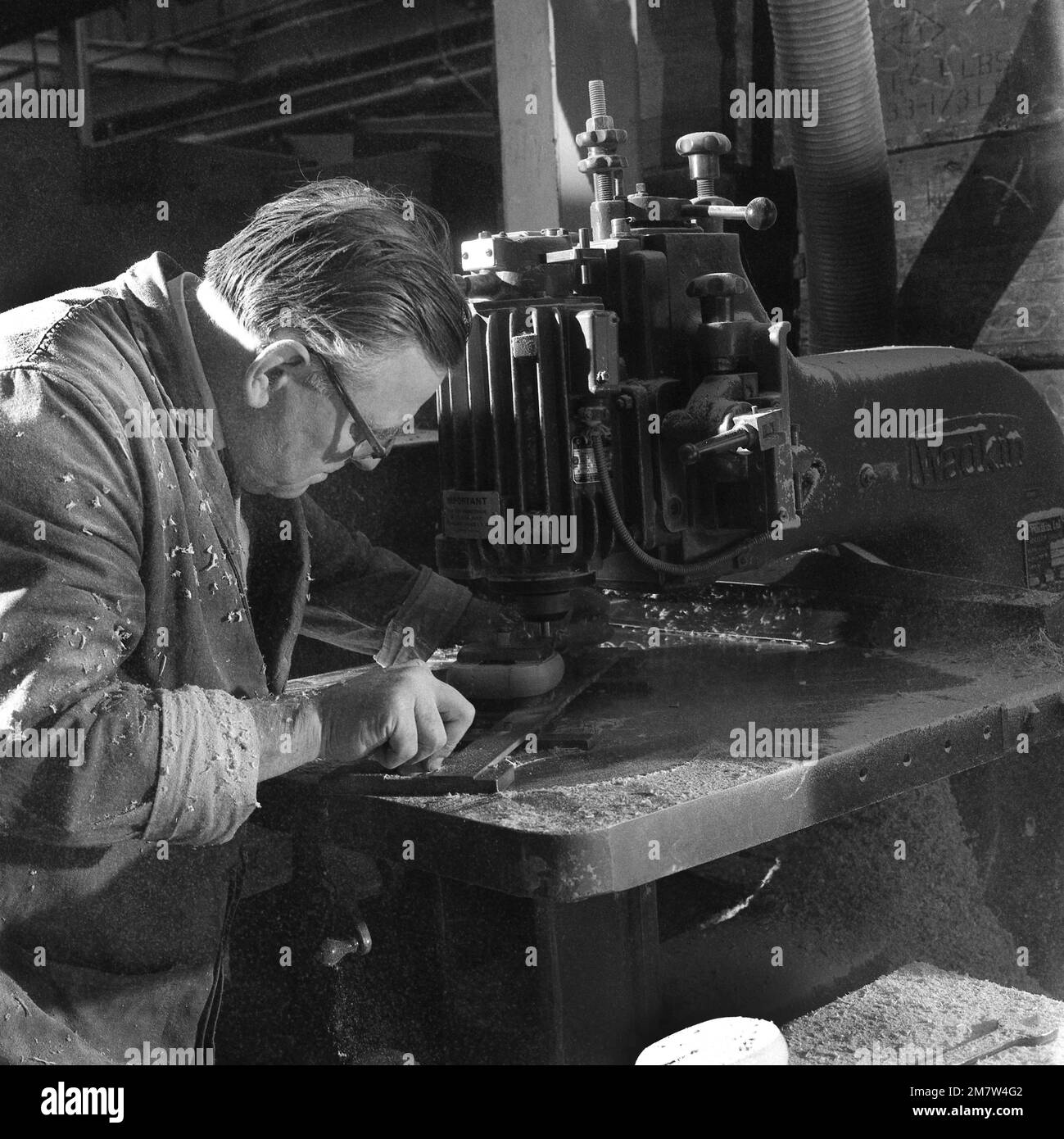 Hamilton & Company paint brush works in Wealdstone Middx 1972 Stock Photo Alamy