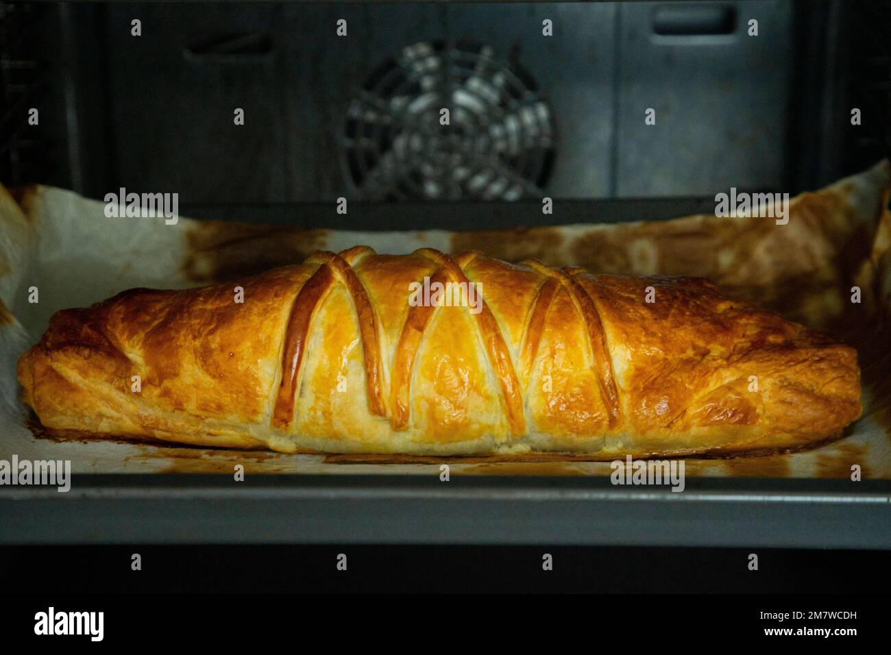 Beef Wellington is a steak dish of English origin, made from sirloin