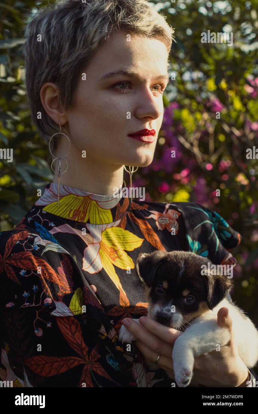 Short haired young lady hi-res stock photography and images - Alamy