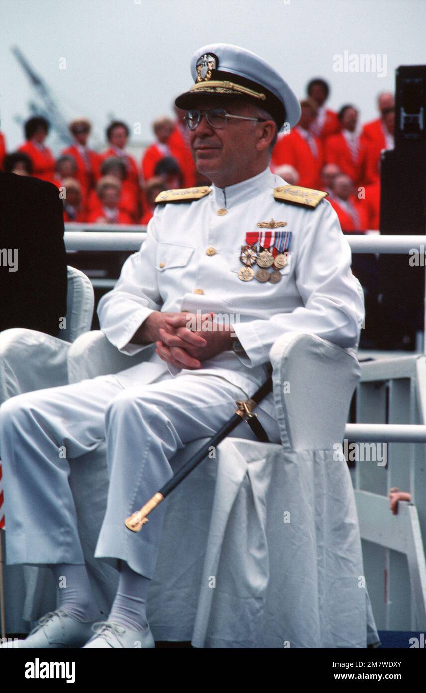 VADM Robert L. Walters, deputy chief of naval operations, Surface Warfare, is seated on the speakers platform during the launching ceremony for the nuclear-powered attack submarine USS BUFFALO (SSN-715). Base: Newport News State: Virginia (VA) Country: United States Of America (USA) Stock Photo