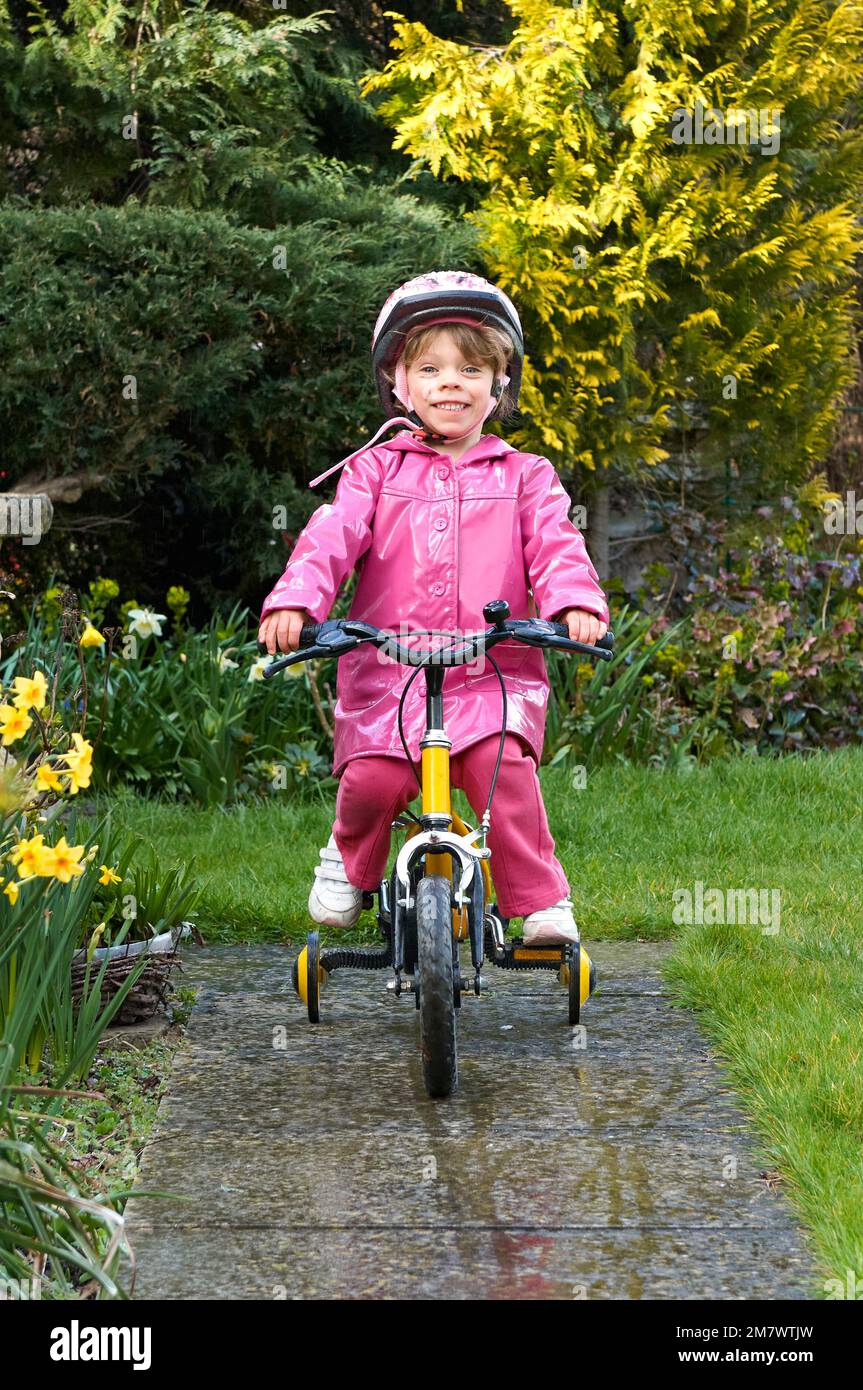 Girl bike rider 5 year sales old