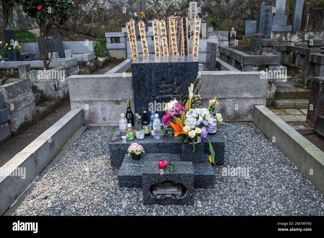 Japan grave site of Japanese film director Yasujiro Ozu (19031963
