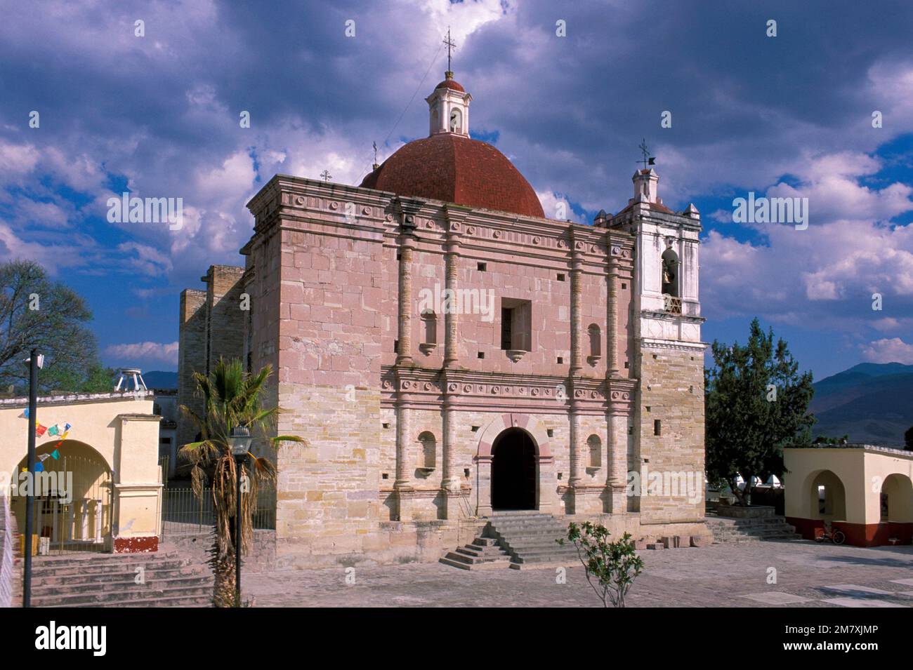 Mexico, Oaxaca, Mitla, Templo Católico de San Pablo Villa de Mitla Stock Photo