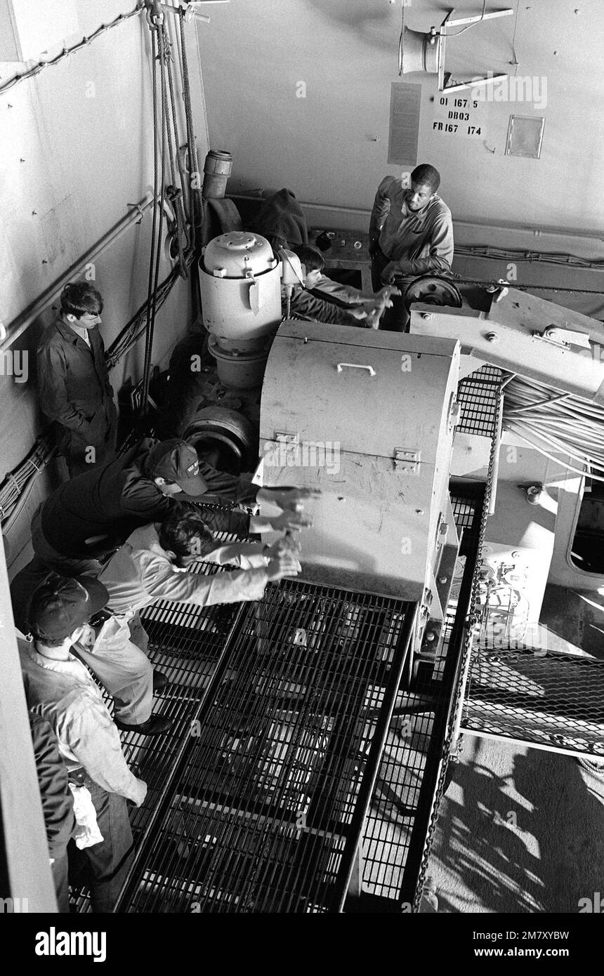 DN-SN-86-00036. Base: USS Kitty Hawk (CV 63) Stock Photo