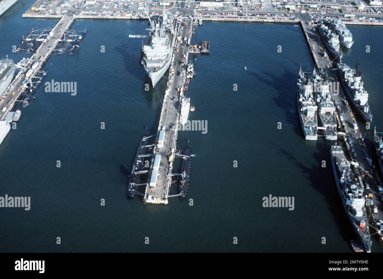 Aerial view of the Destroyer and Submarine Piers. Base: Naval Air Station,  Norfolk State: Virginia (VA) Country: United States Of America (USA Stock  Photo - Alamy