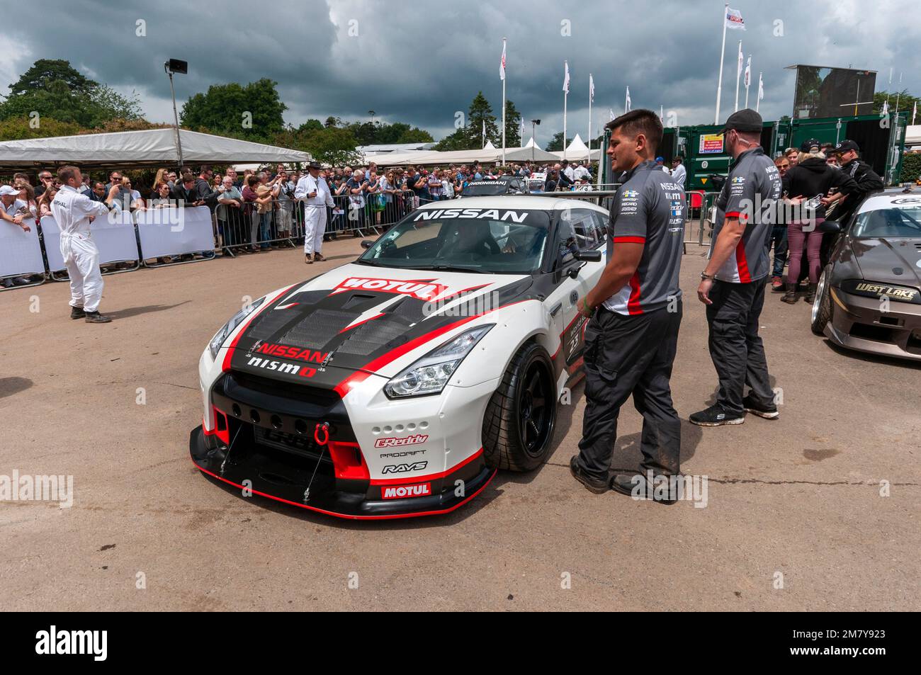 321 Nissan Gt R Nismo Stock Photos, High-Res Pictures, and Images