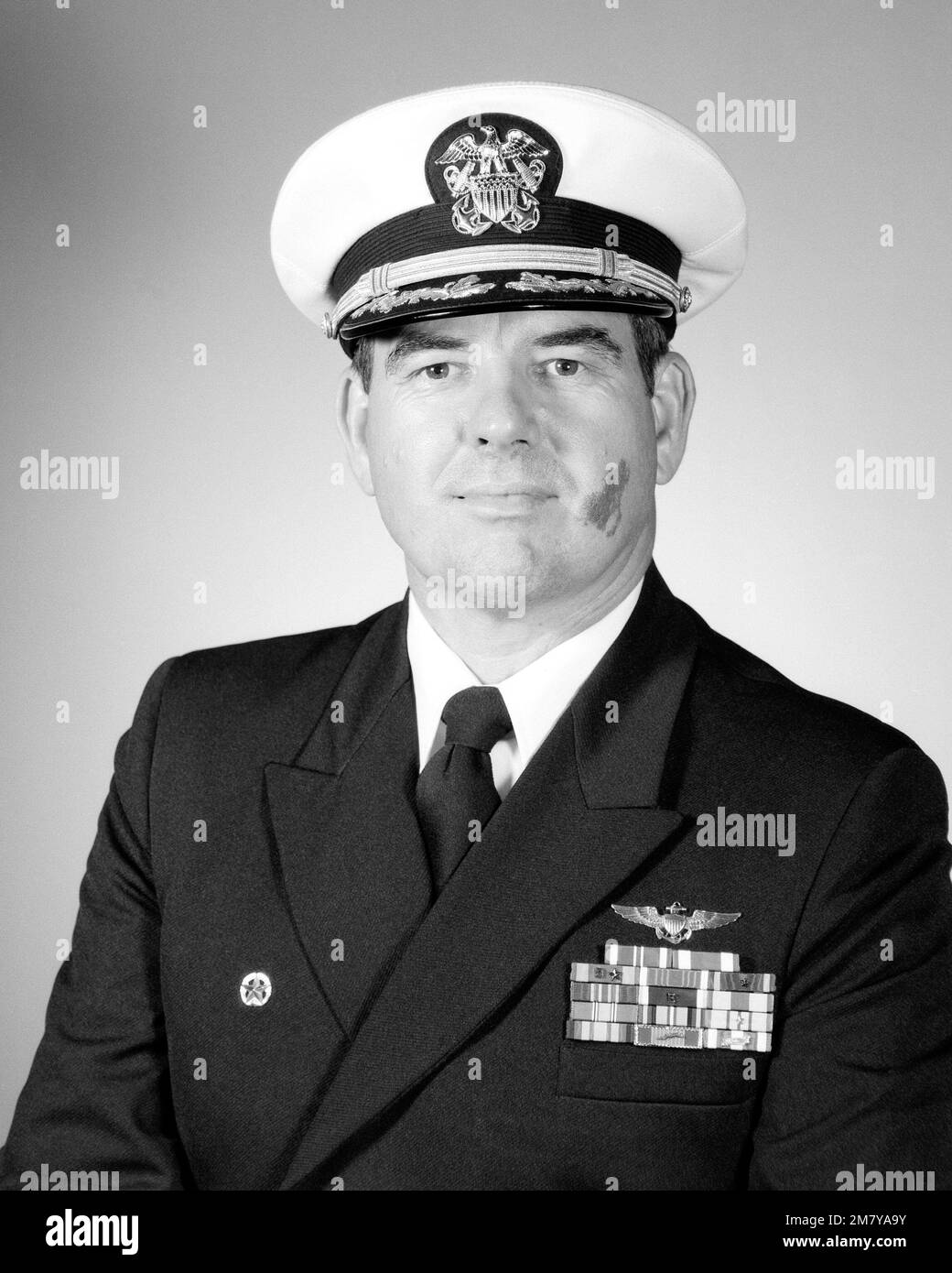 Navy senior capt Black and White Stock Photos & Images - Alamy