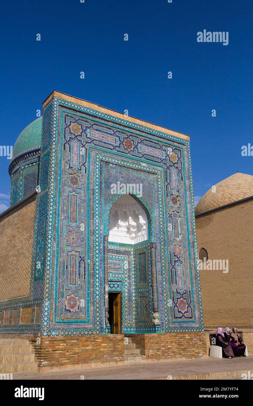 Usto Ali Nasafi Mausoleum, Middle Complex, Shah-I-Zinda Acropolis, Samarkand, Uzbekistan Stock Photo