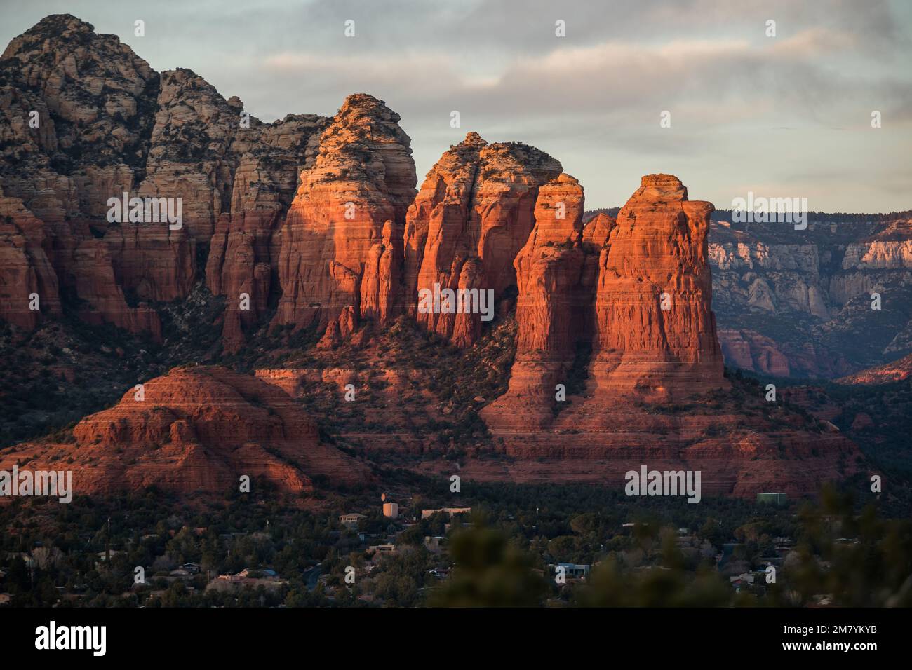 Sedona is an Arizona town surrounded by redrock buttes, steep canyon