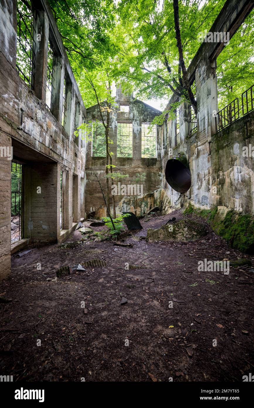 Ruines Carbide Willson, Chelsea, Québec, Canada Stock Photo