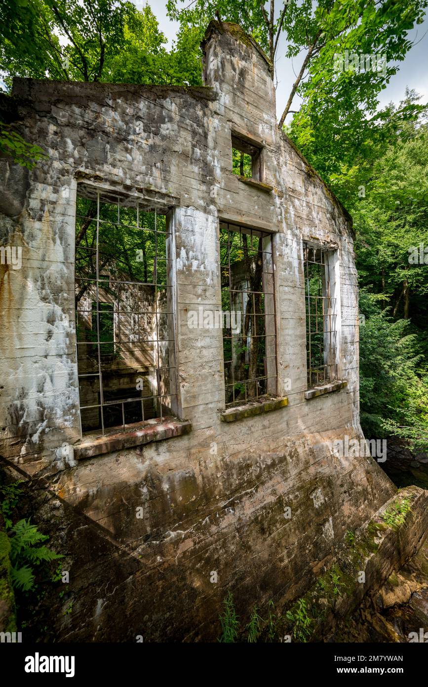 Ruines Carbide Willson, Chelsea, Québec, Canada Stock Photo