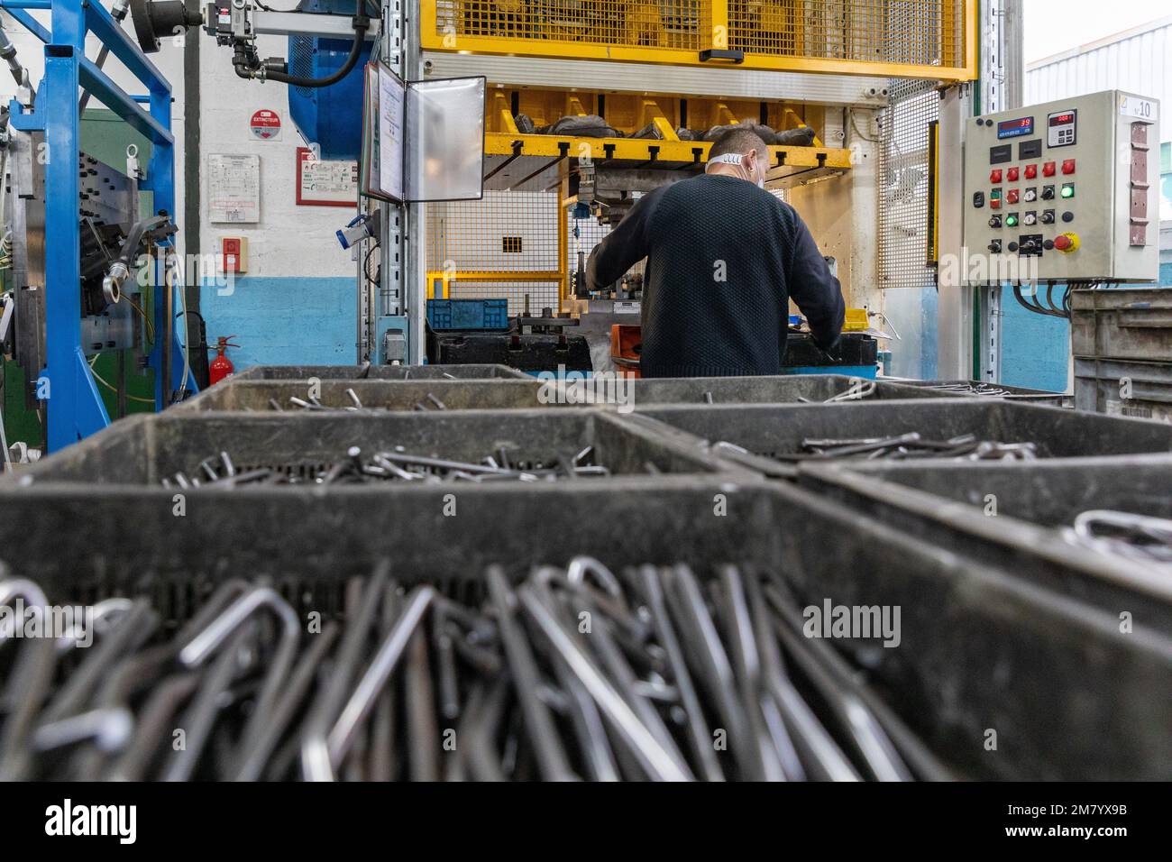 MANUFACTURING OF PARTS FOR THE AUTOMOBILE INDUSTRY, CALISTEMARQUIS